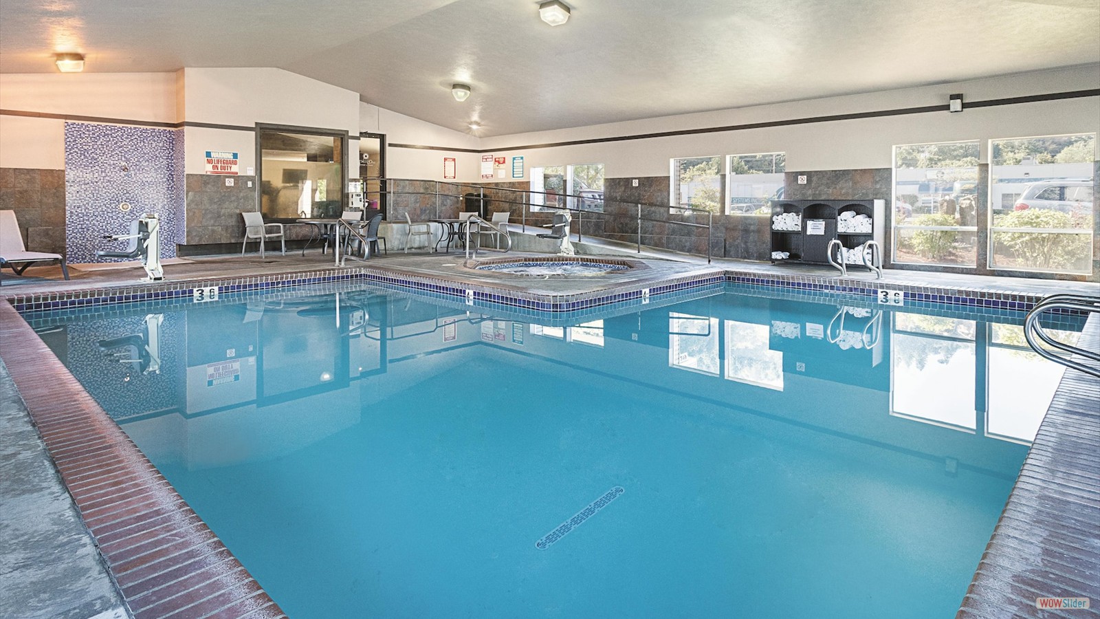 Refreshing Indoor Pool